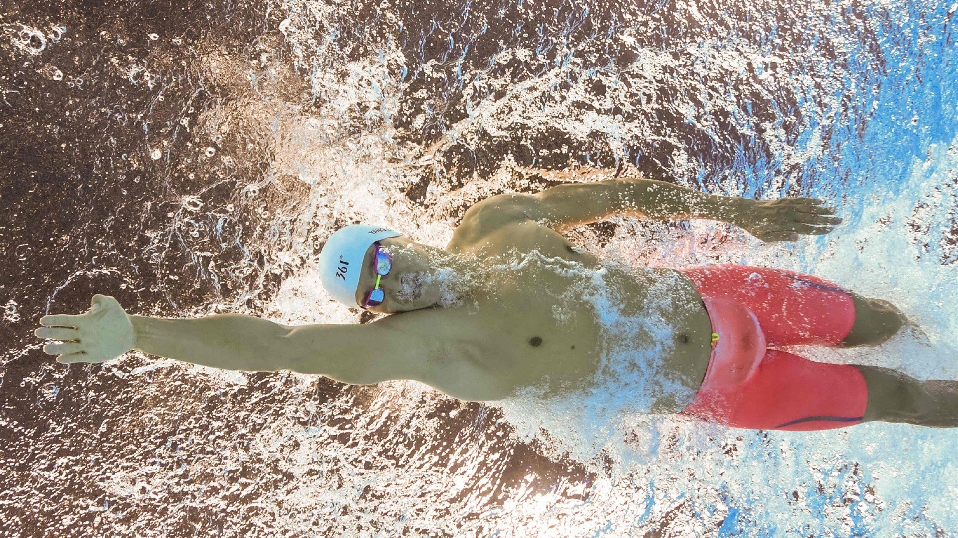 街头滑板摄影赛 静态照片捕捉腾空瞬间