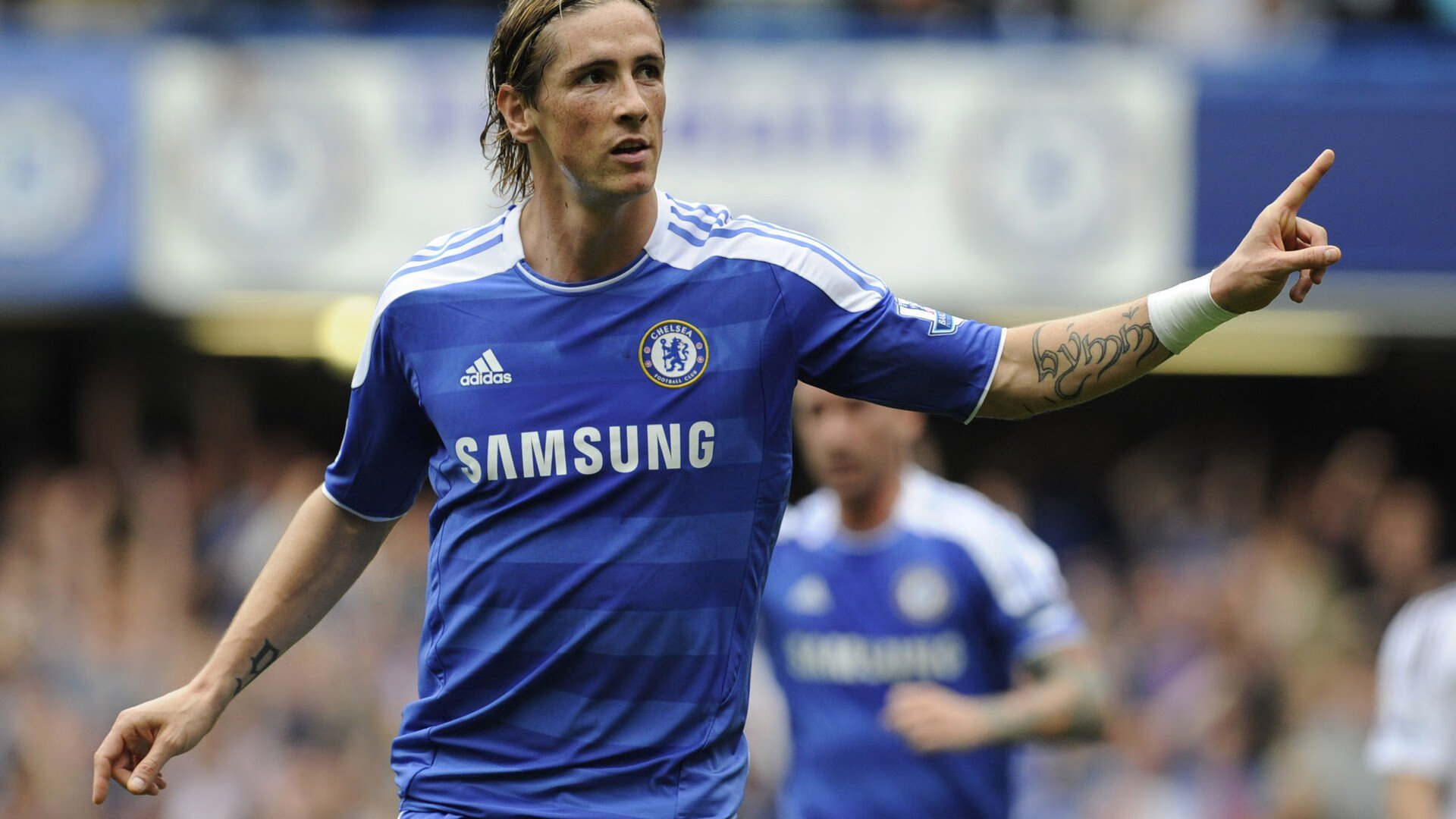 综合体育系综合对抗赛开赛 田径球类项目同日打响